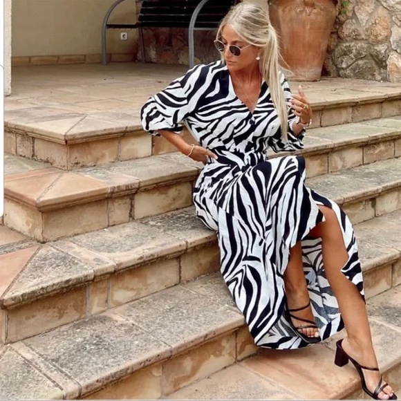 ZARA ANIMAL PRINT DRESS - Picture 2 of 15